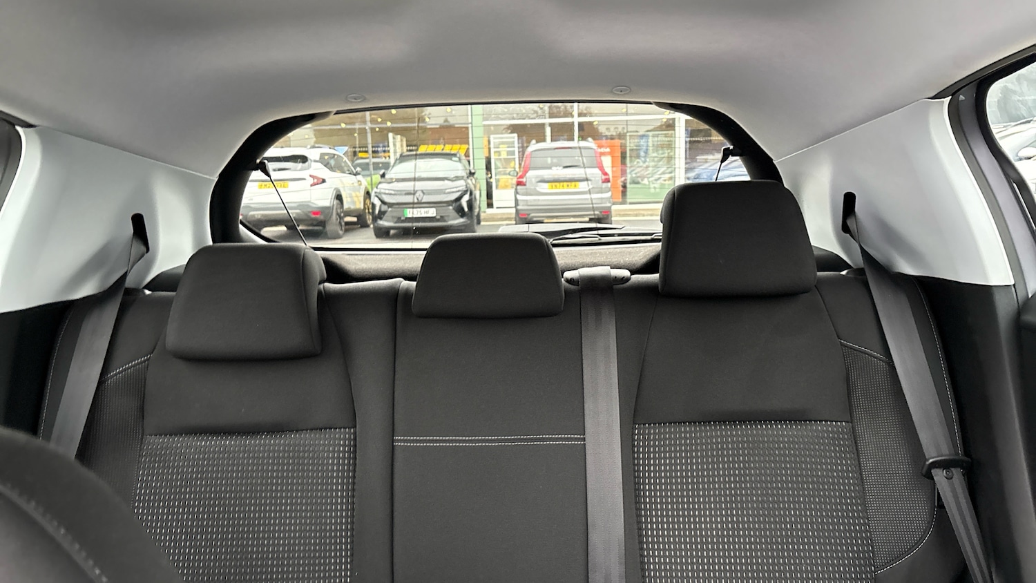 Used Peugeot 208 2019 for sale - 76332686: Photo 15