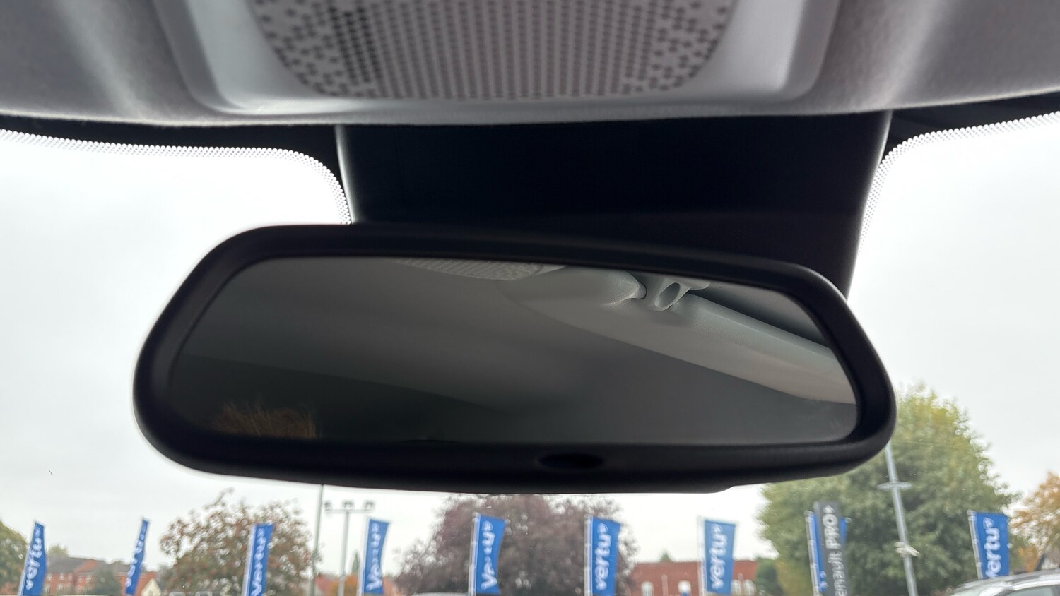 Used Peugeot 208 2019 for sale - 76332686: Photo 23