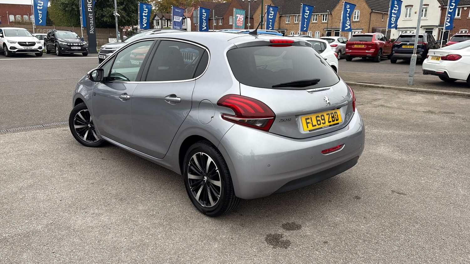 Used Peugeot 208 2019 for sale - 76332686: Photo 39