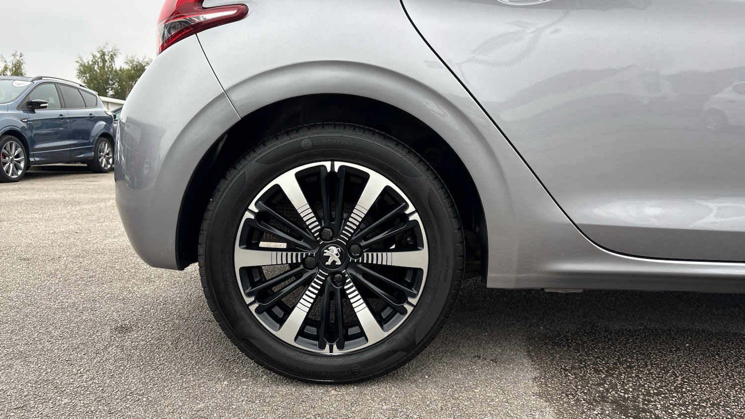 Used Peugeot 208 2019 for sale - 76332686: Photo 7