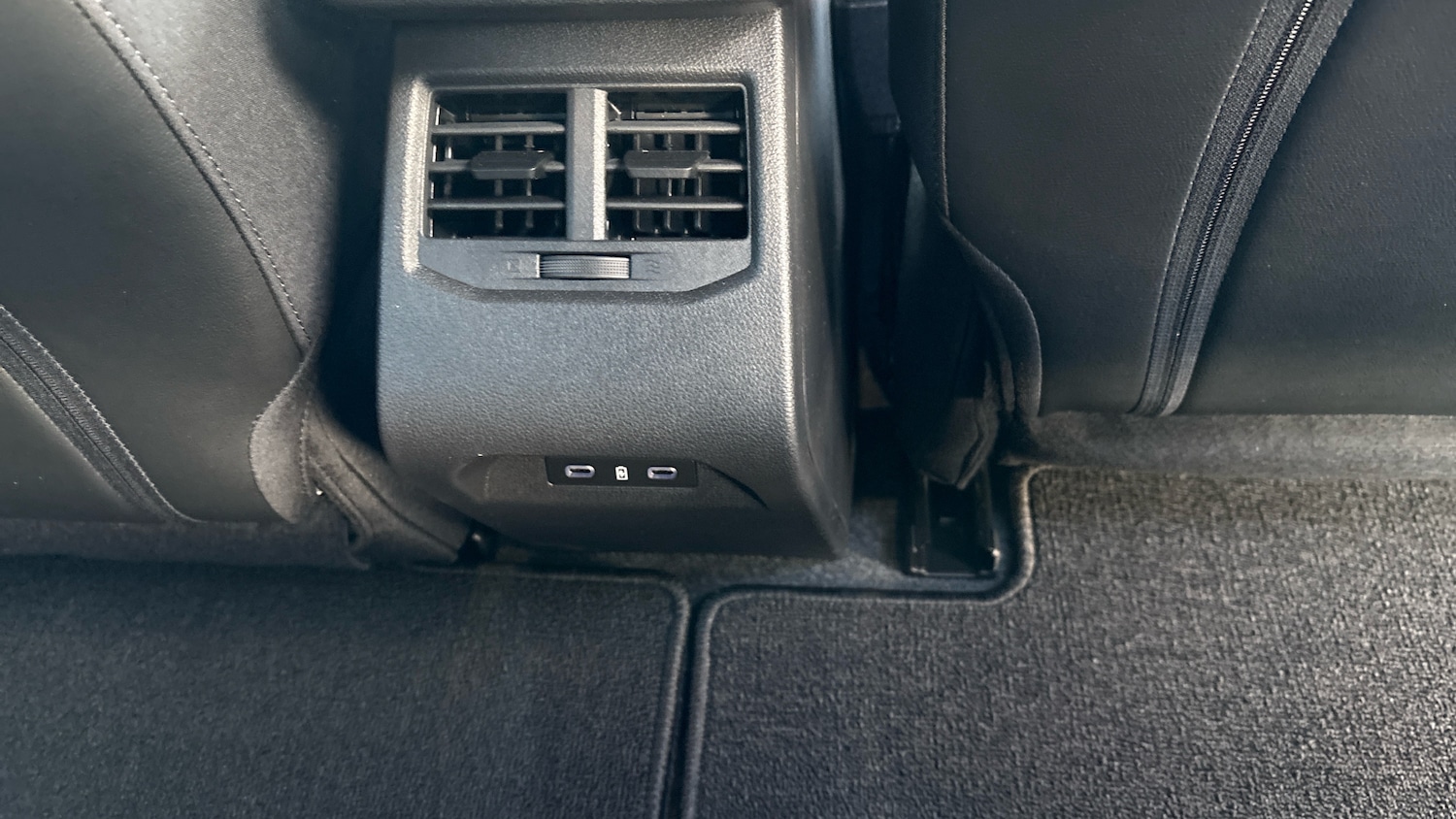 Used Renault Megane E Tech 2025 for sale - 76960625: Photo 48