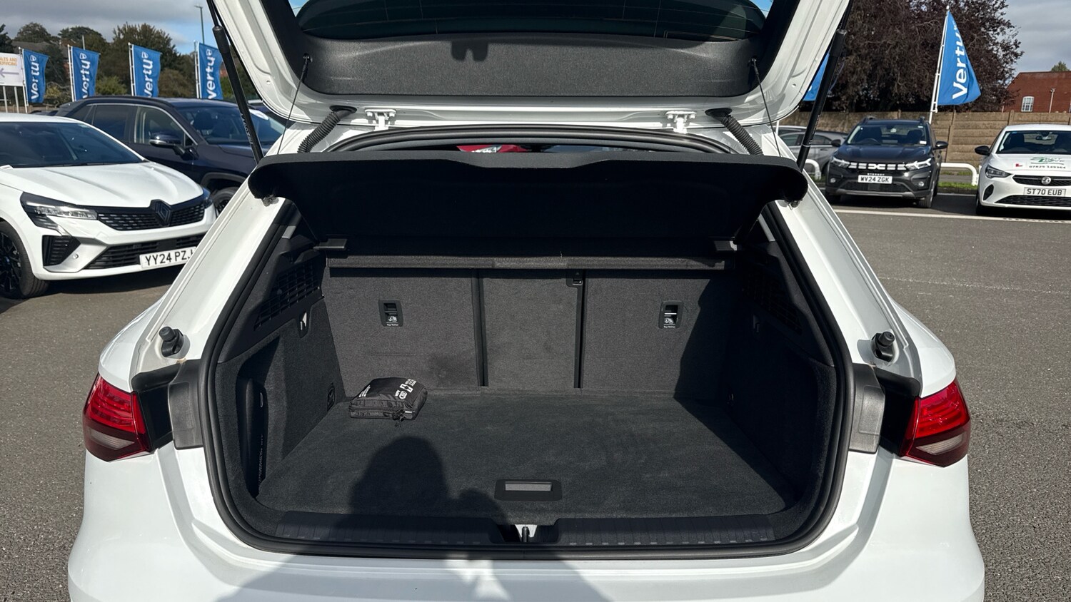 Used Audi A3 2022 for sale - 76181908: Photo 4