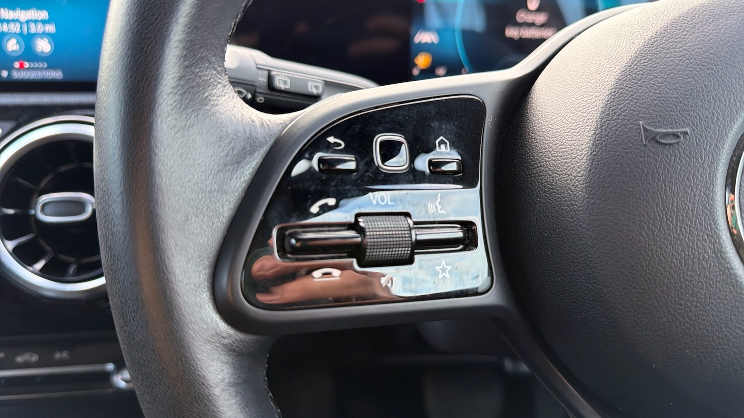 Used Mercedes-Benz A-Class 2019 for sale - 77366082: Photo 26