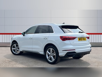 Used Audi Q3 2021 for sale - 75795263: Photo