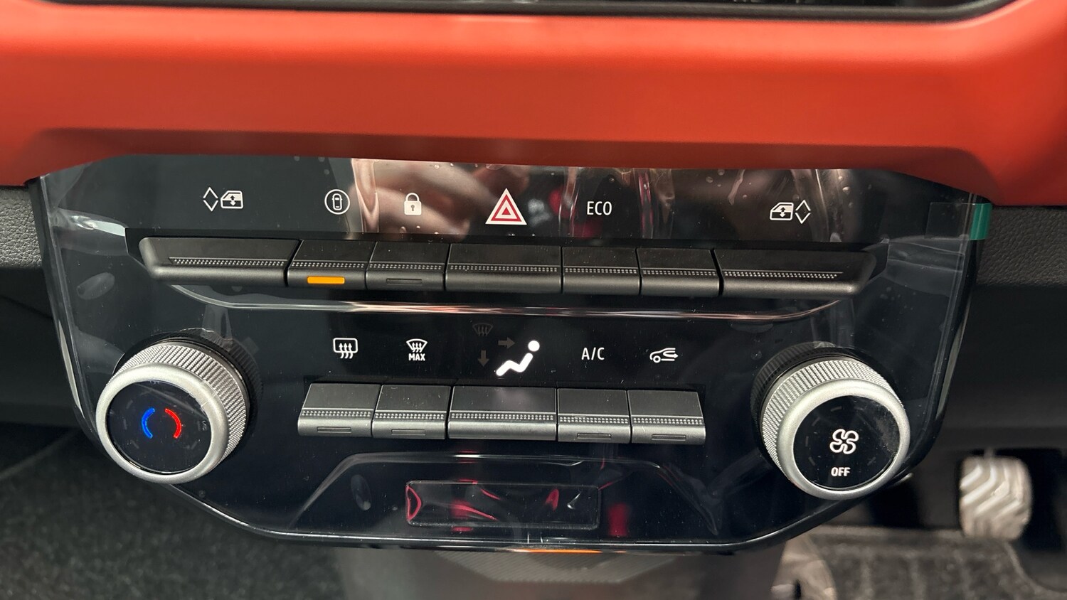 Used Dacia Spring 2025 for sale - 76364324: Photo 25