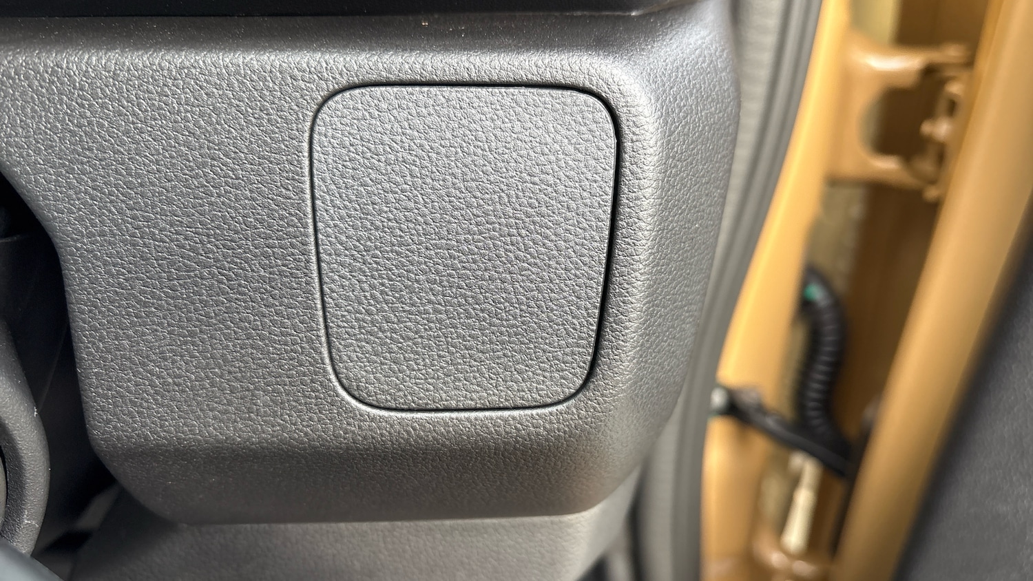 Used Dacia Spring 2025 for sale - 76364324: Photo 34