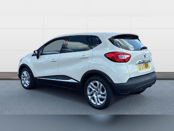 Used Renault Captur 2015 for sale - 75567305: Photo
