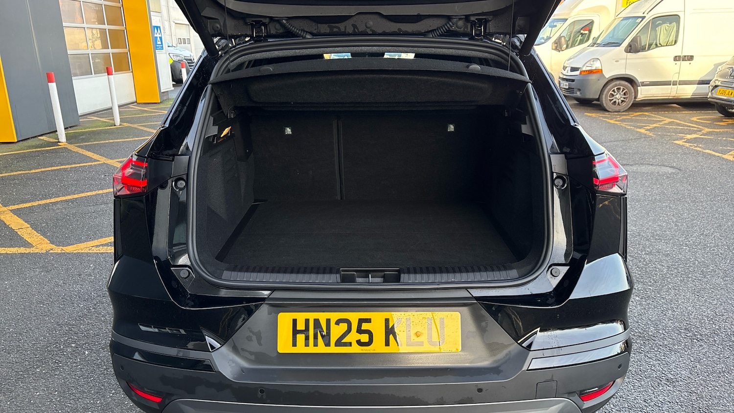 Used Renault Other 2025 for sale - 76974175: Photo 4