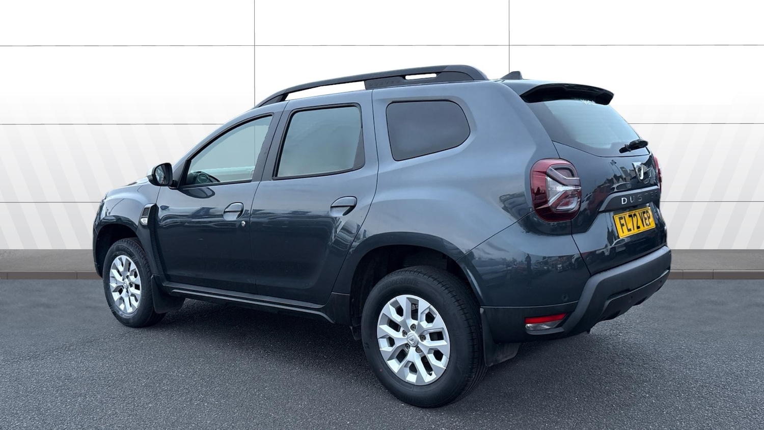 Used Dacia Duster 2022 for sale - 76831536: Photo 2