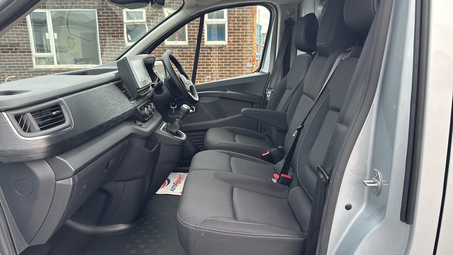 Used Renault Trafic 2025 for sale - 76616381: Photo 13