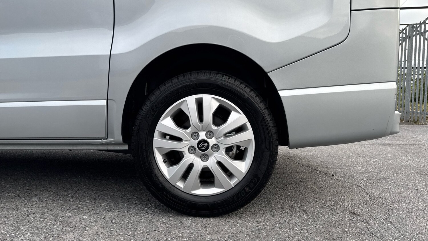 Used Renault Trafic 2025 for sale - 76616381: Photo 17