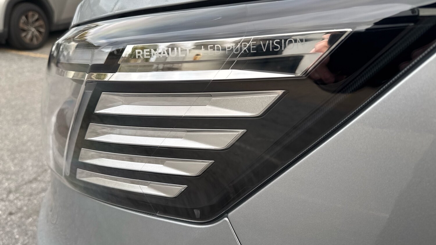 Used Renault Trafic 2025 for sale - 76616381: Photo 42