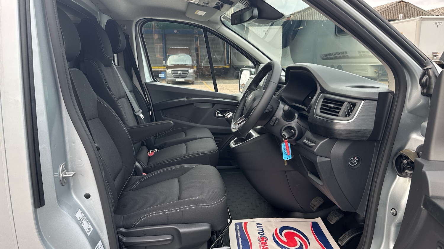Used Renault Trafic 2025 for sale - 76616381: Photo 6