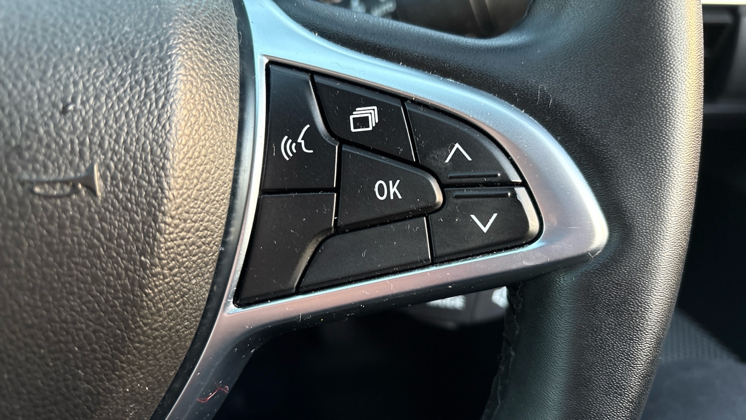 Used Dacia Jogger 2023 for sale - 77258711: Photo 34