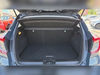 Used Renault Captur 2023 for sale - 78457086: Photo