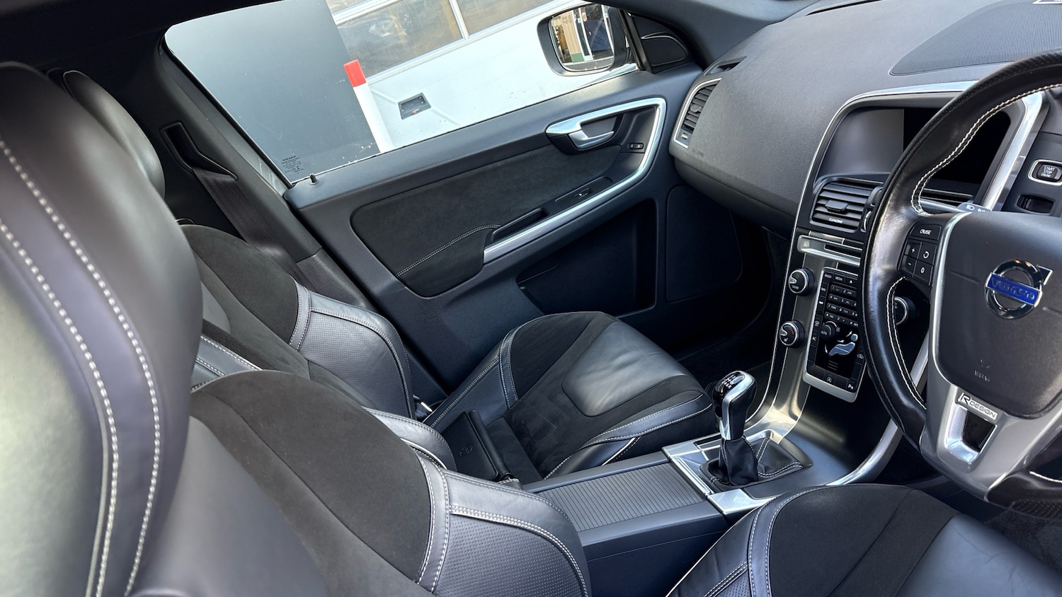 Used Volvo XC60 2016 for sale - 76566158: Photo 14