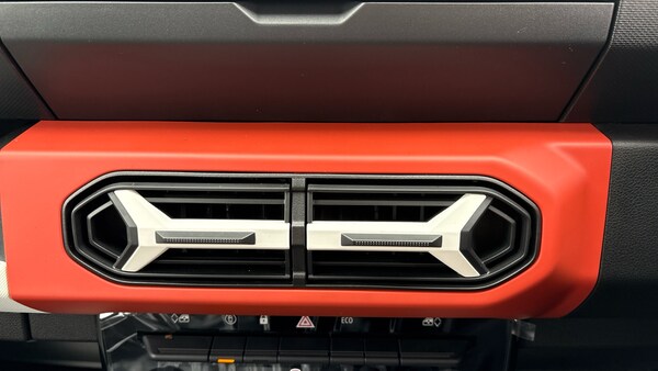 Used Dacia Spring 2025 for sale - 76265861: Photo 25