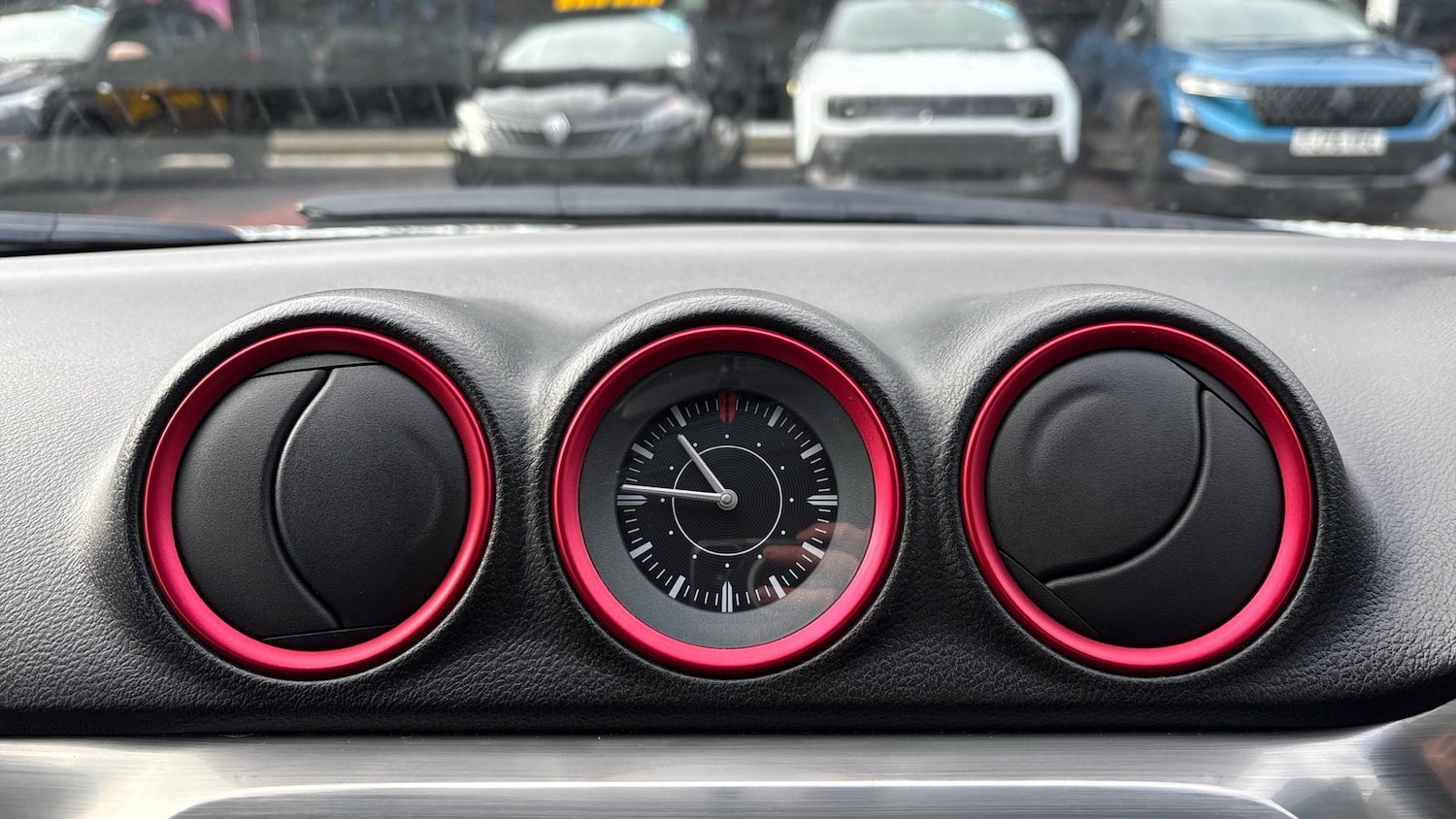 Used Suzuki Vitara 2016 for sale - 77617697: Photo 24