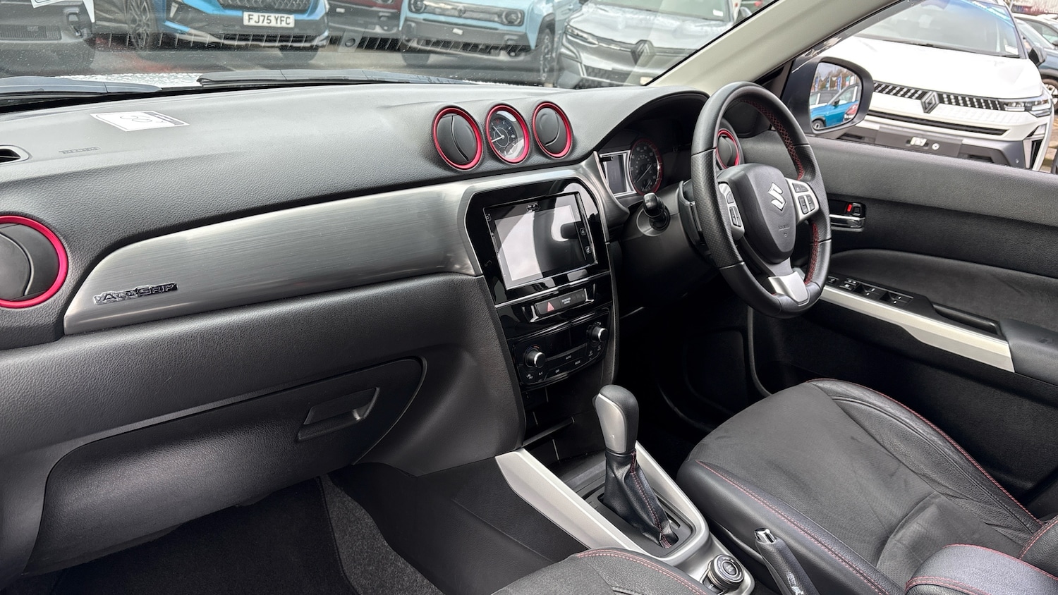 Used Suzuki Vitara 2016 for sale - 77617697: Photo 9