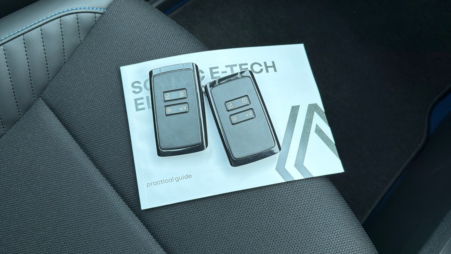 Used Renault Scenic E-Tech 2025 for sale - 77915854: Photo 19