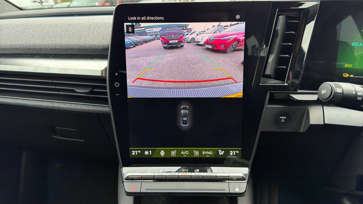 Used Renault Scenic E-Tech 2025 for sale - 77915854: Photo 31