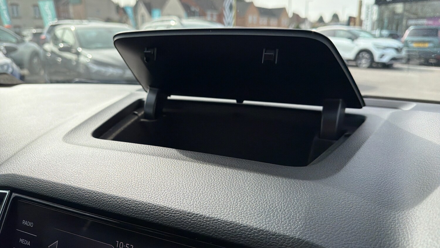 Used Skoda Karoq 2018 for sale - 78152852: Photo 30