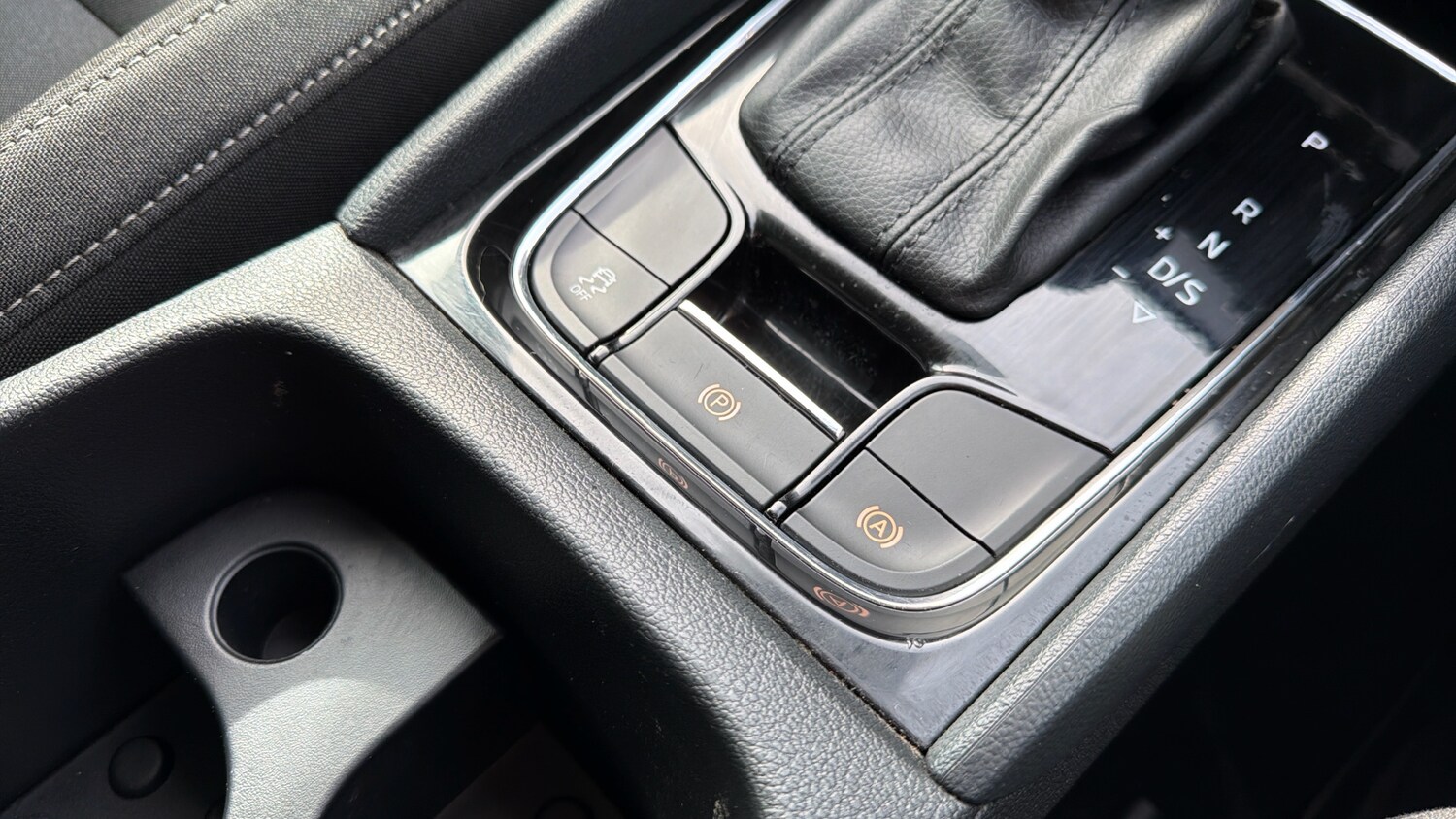 Used Skoda Karoq 2018 for sale - 78152852: Photo 33