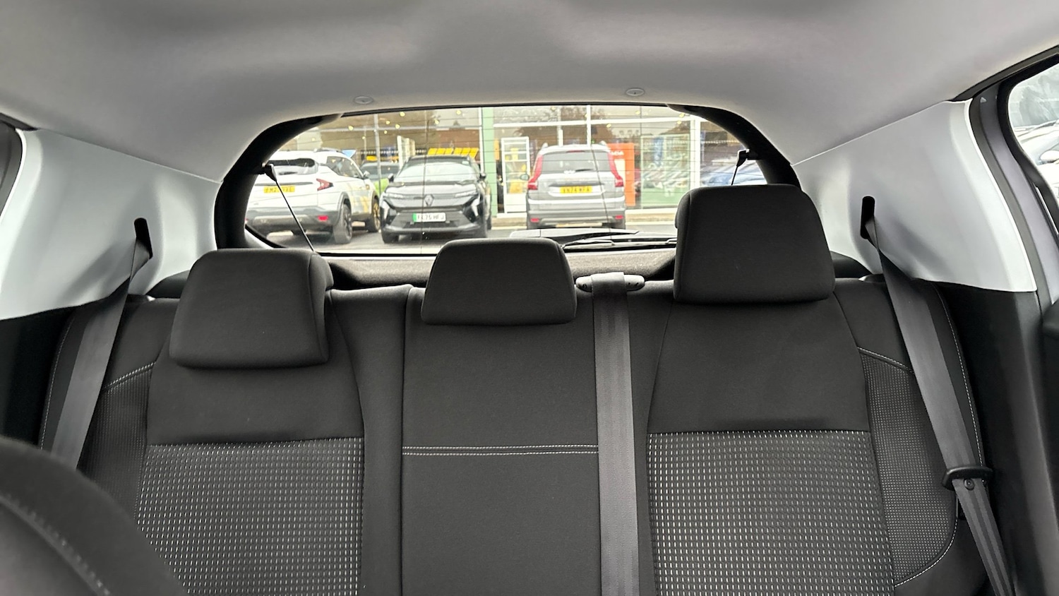 Used Peugeot 208 2019 for sale - 76718853: Photo 15