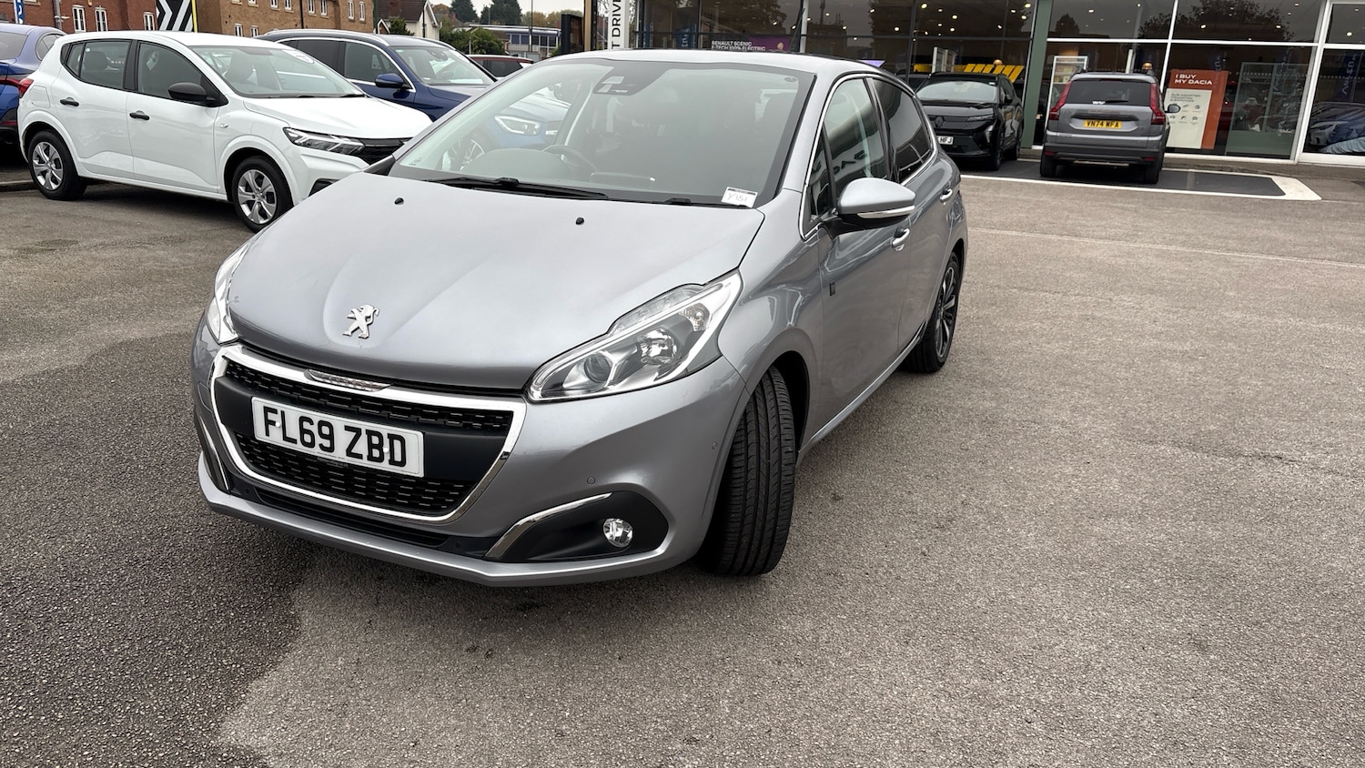 Used Peugeot 208 2019 for sale - 76718853: Photo 38