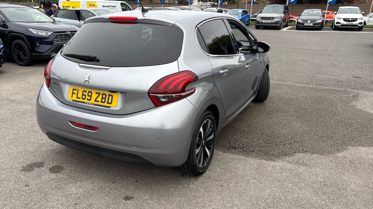 Used Peugeot 208 2019 for sale - 76718853: Photo 41