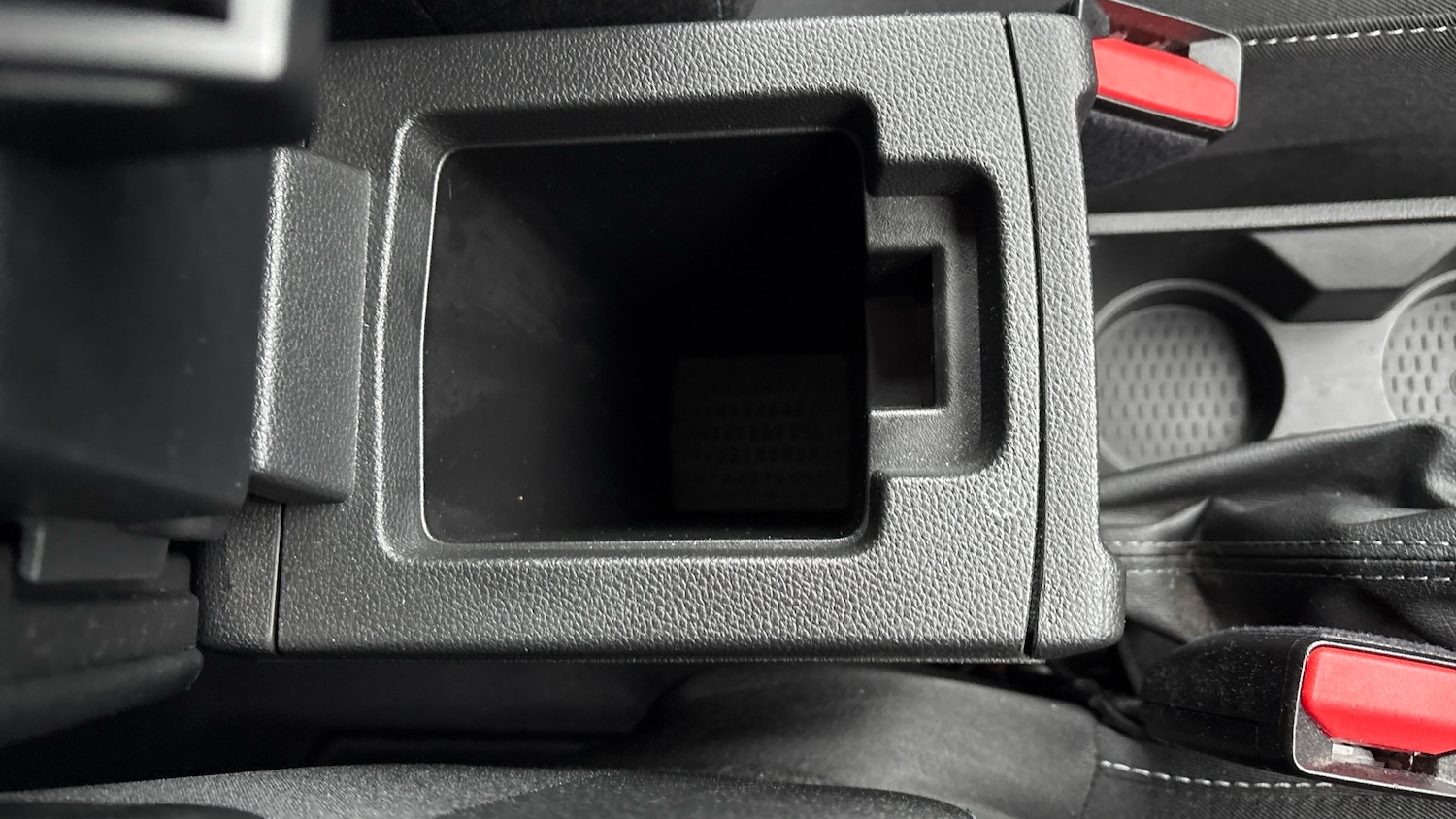 Used Dacia Duster 2022 for sale - 76796826: Photo 35