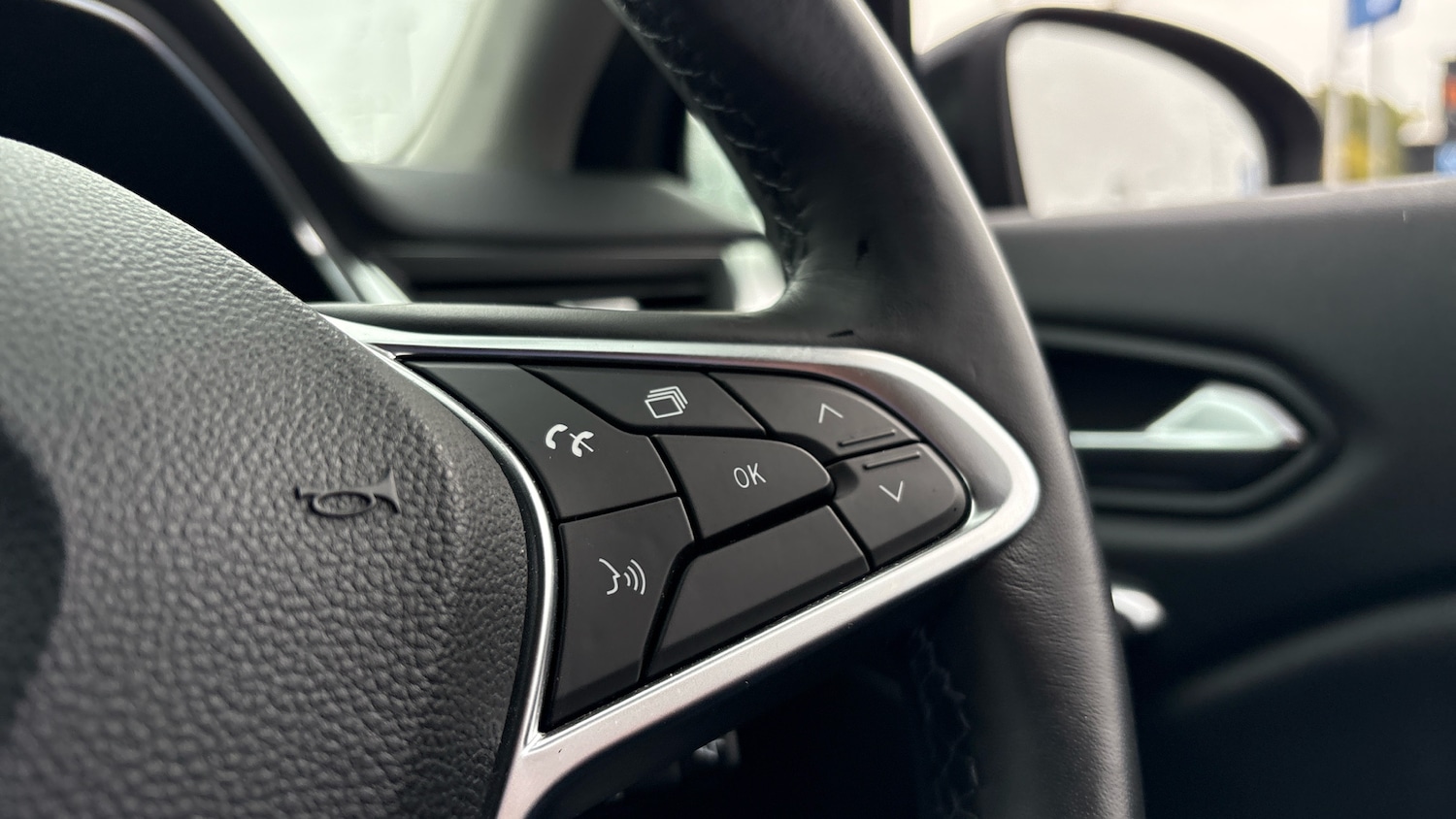 Used Renault Captur 2021 for sale - 76479483: Photo 24