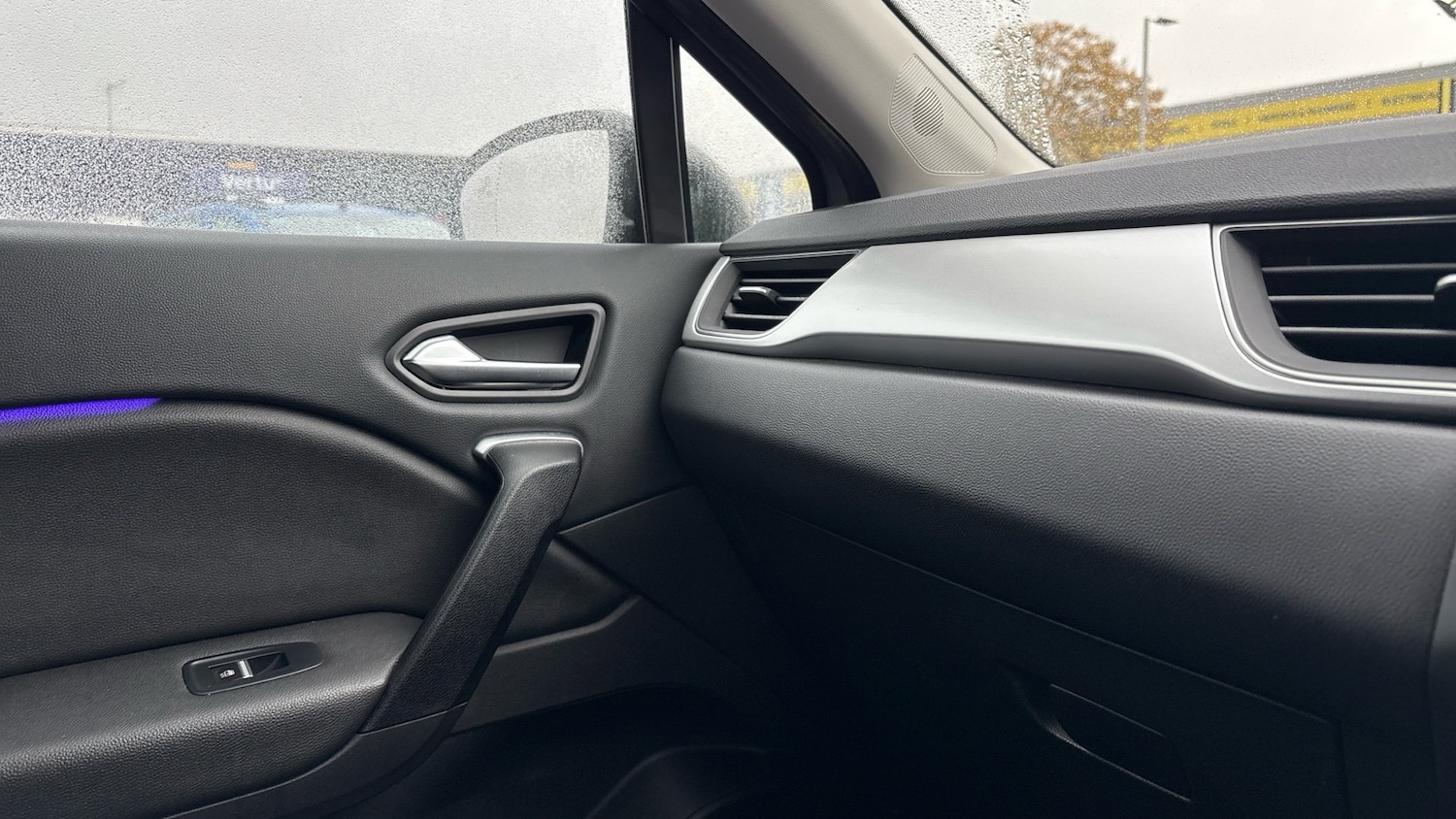 Used Renault Captur 2021 for sale - 76479483: Photo 35