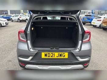 Used Renault Captur 2021 for sale - 76479483: Photo