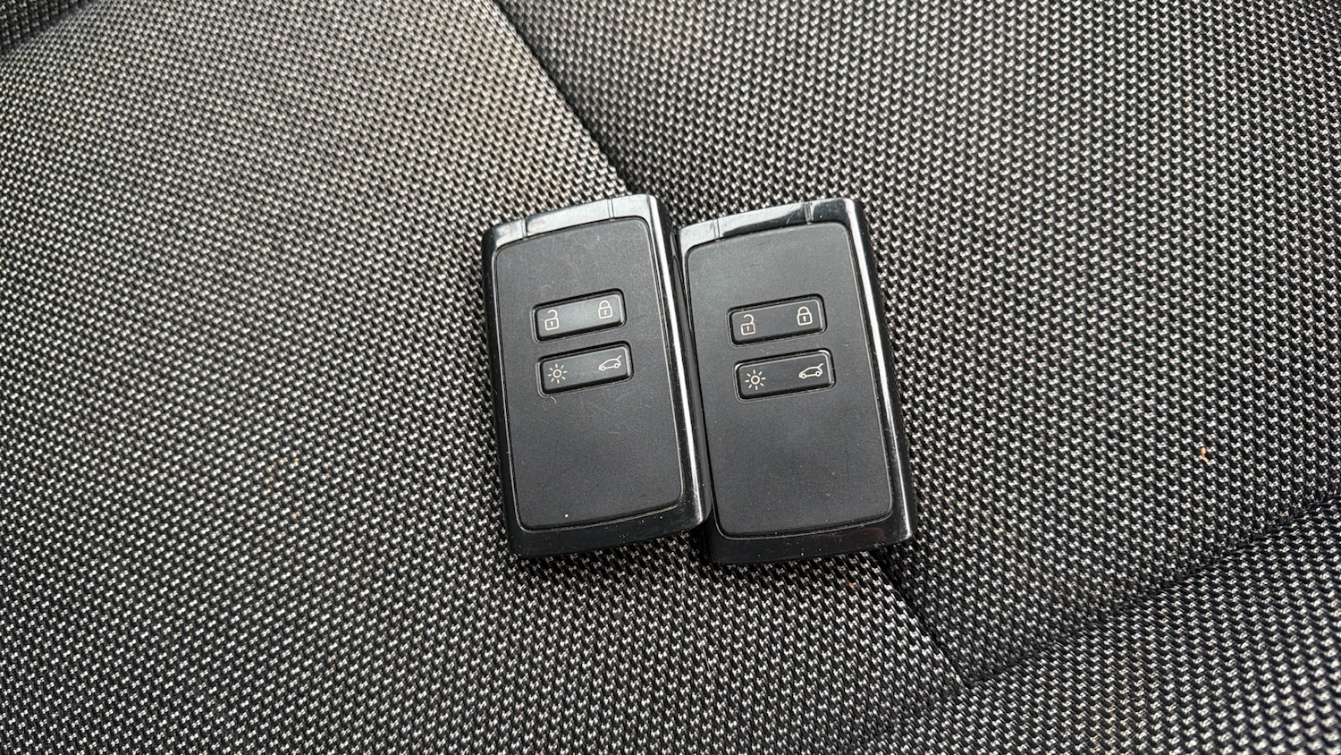 Used Renault Captur 2022 for sale - 76968704: Photo 20