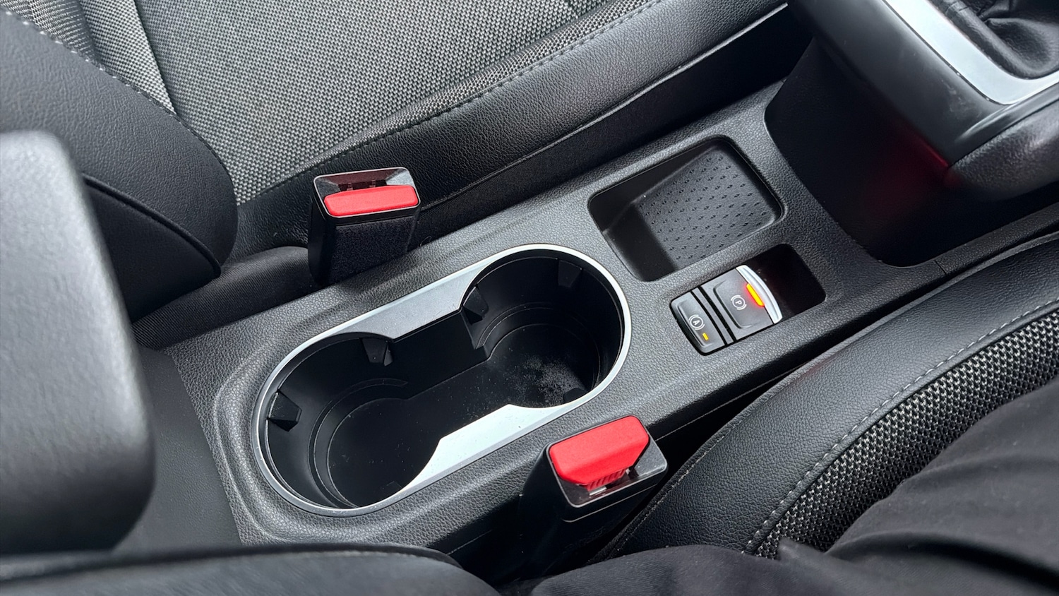 Used Renault Captur 2022 for sale - 76968704: Photo 35