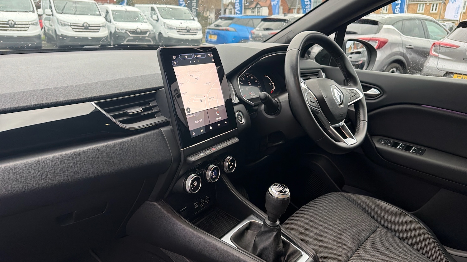 Used Renault Captur 2022 for sale - 76968704: Photo 9