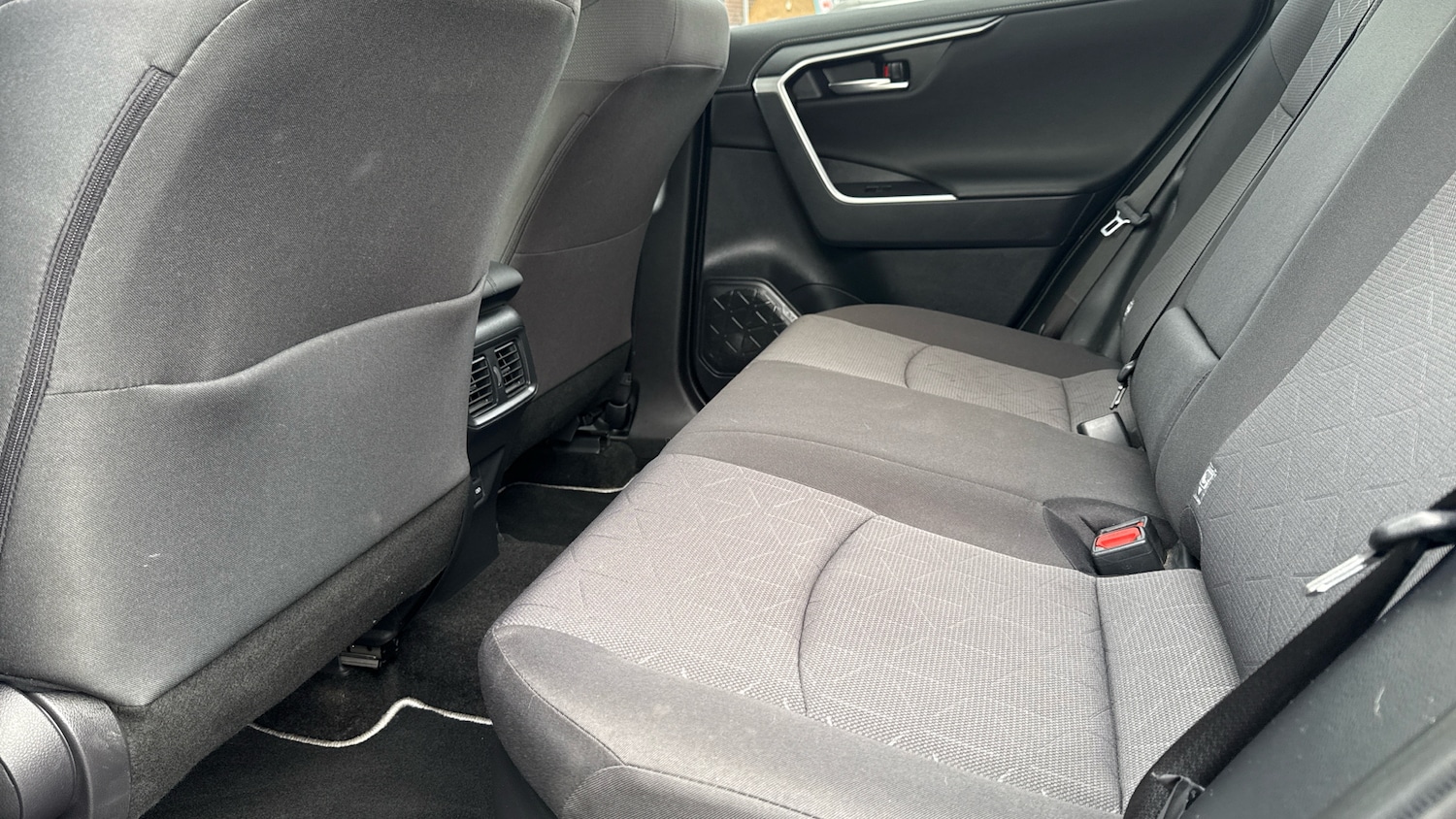 Used Toyota RAV4 2023 for sale - 76161852: Photo 16