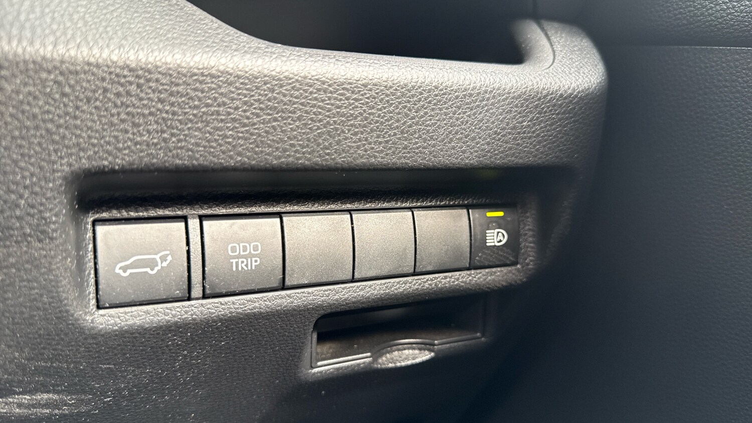 Used Toyota RAV4 2023 for sale - 76161852: Photo 25