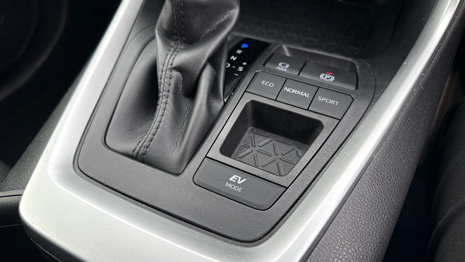 Used Toyota RAV4 2023 for sale - 76161852: Photo 32