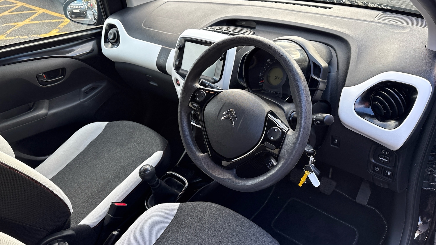 Used Citroen C1 2020 for sale - 76650994: Photo 11