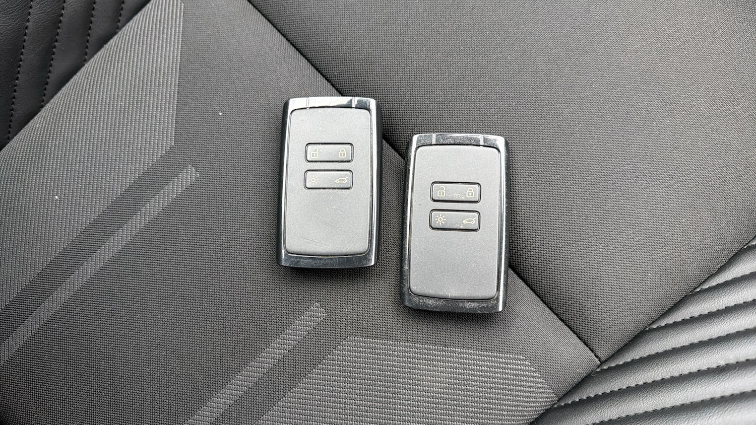 Used Renault Clio 2023 for sale - 77085397: Photo 20