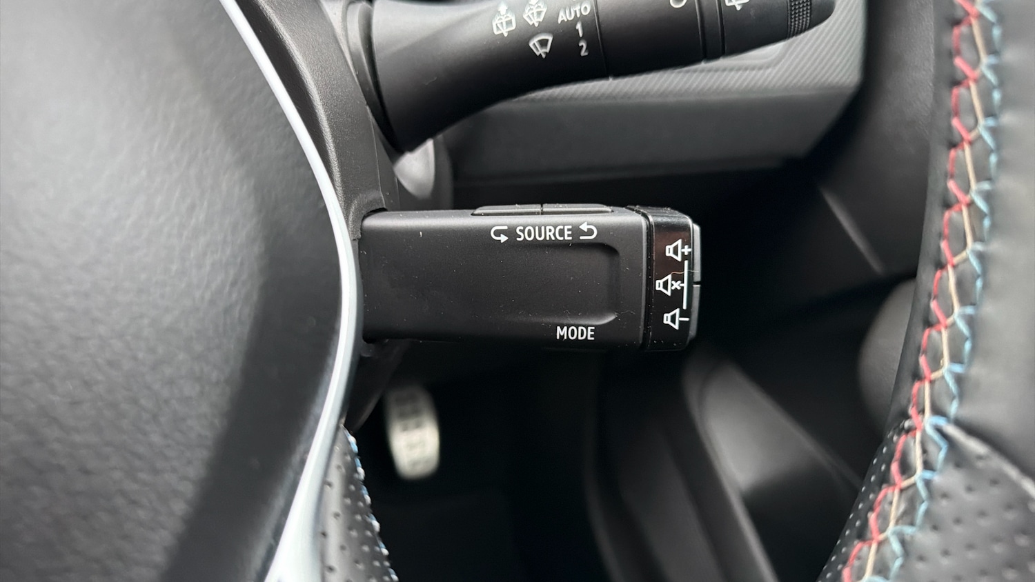 Used Renault Clio 2023 for sale - 77085397: Photo 25