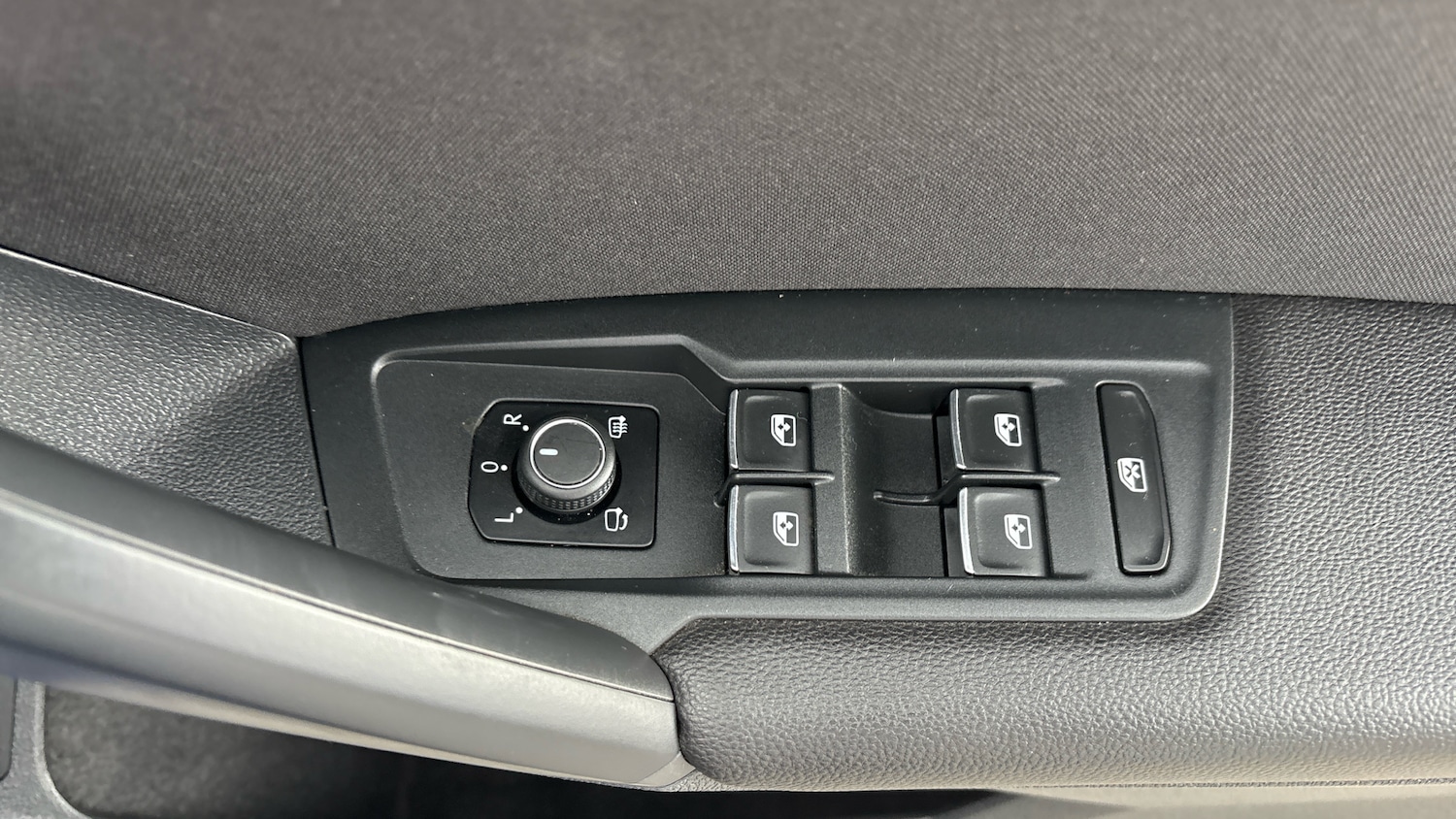 Used Volkswagen Tiguan 2019 for sale - 76639599: Photo 37