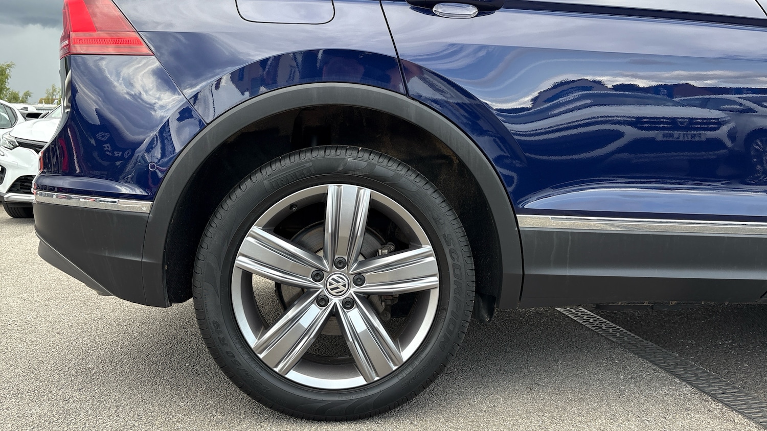 Used Volkswagen Tiguan 2019 for sale - 76639599: Photo 7