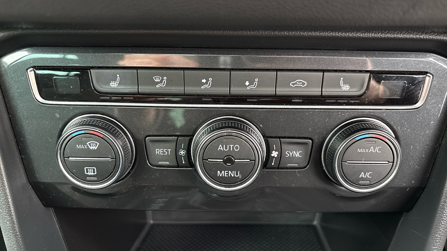 Used Volkswagen Tiguan 2019 for sale - 76639599: Photo 73