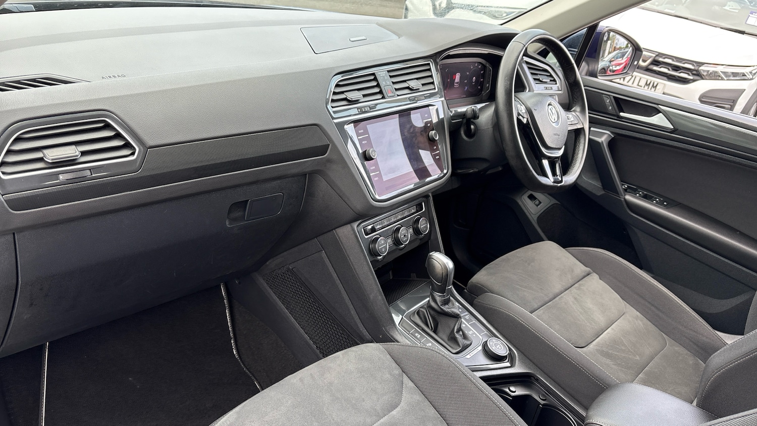 Used Volkswagen Tiguan 2019 for sale - 76639599: Photo 9