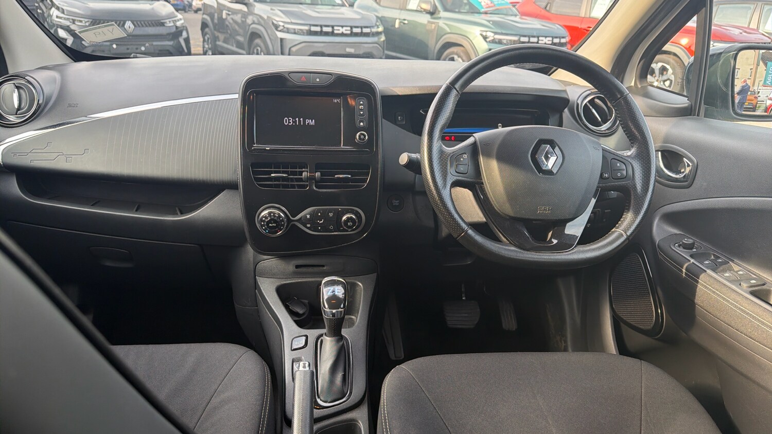 Used Renault Zoe 2019 for sale - 77963059: Photo 10
