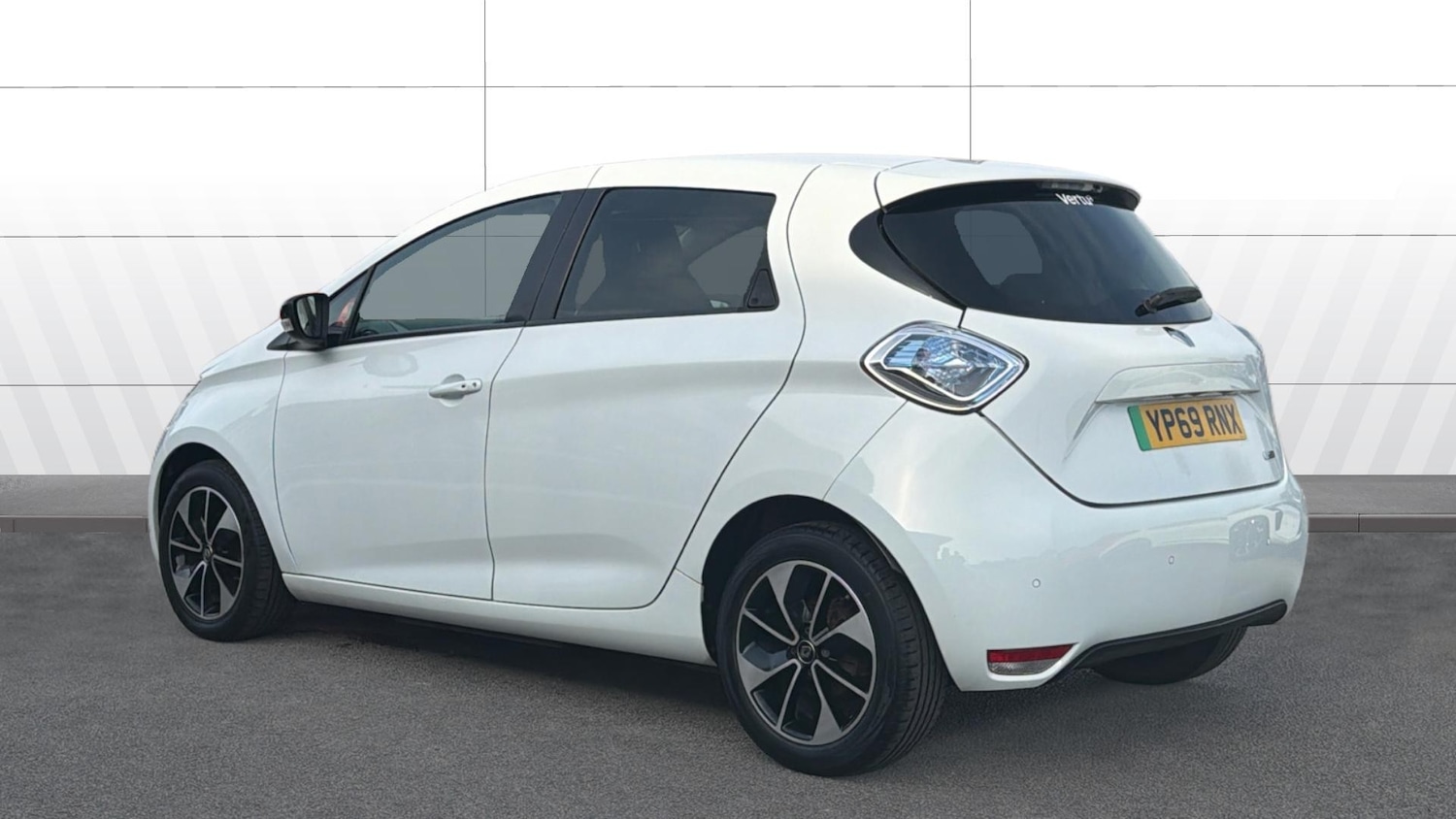 Used Renault Zoe 2019 for sale - 77963059: Photo 2