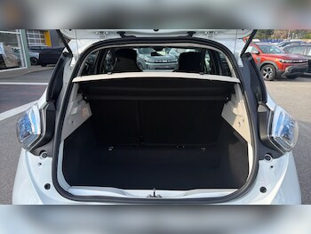 Used Renault Zoe 2019 for sale - 77963059: Photo